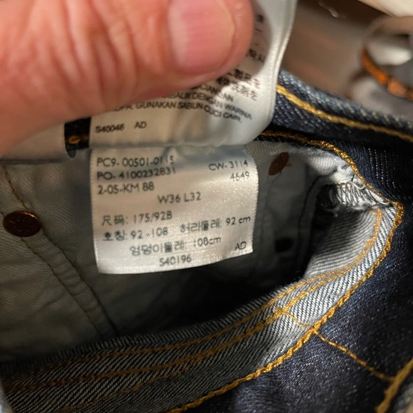 Levi’s 501 button fly - Picture 3 of 11